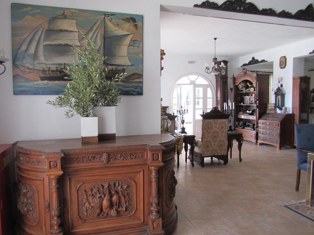 Porto Scoutari Romantic Hotel Скала Екстериор снимка
