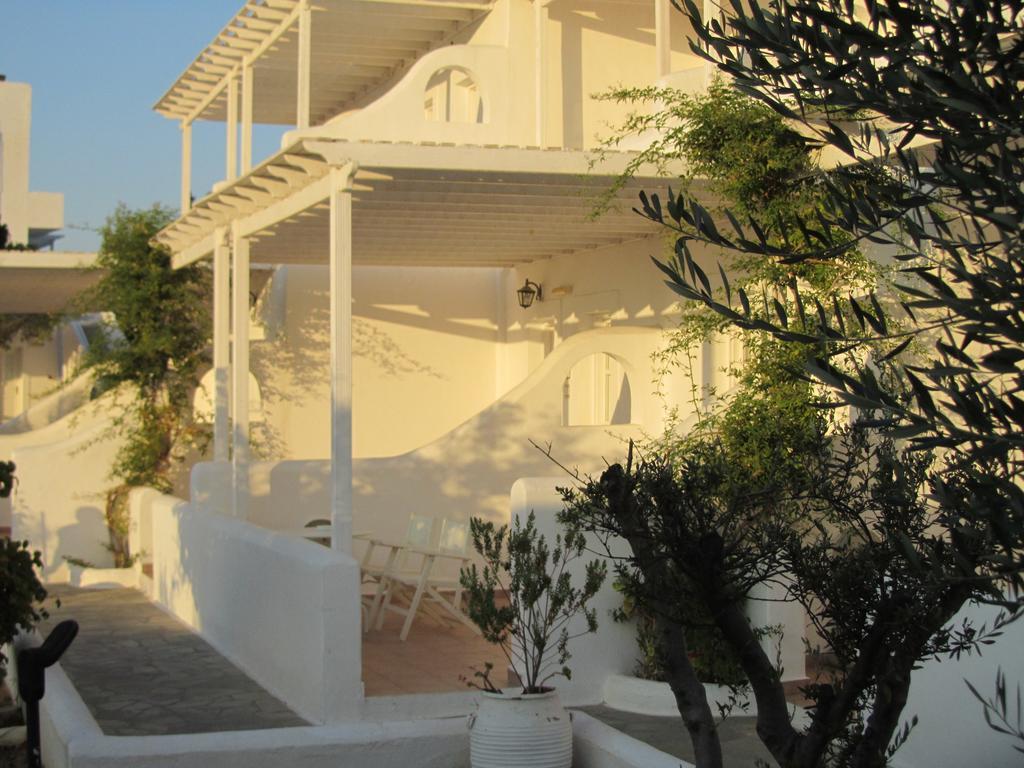 Porto Scoutari Romantic Hotel Скала Екстериор снимка