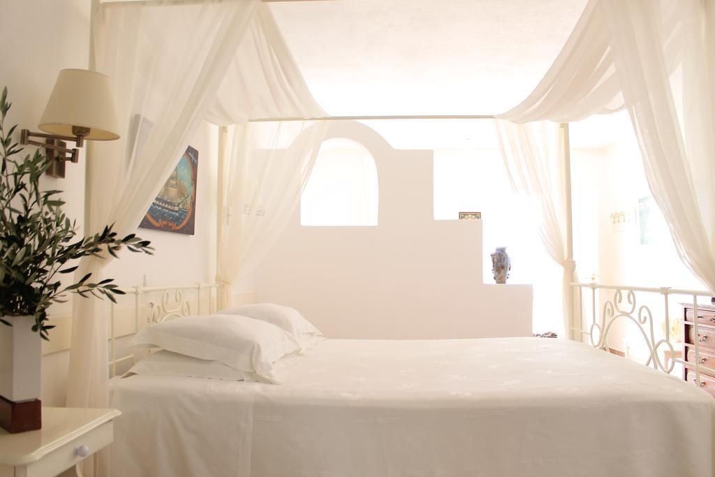 Porto Scoutari Romantic Hotel Скала Екстериор снимка